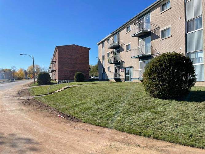 Aménagement extérieur Victoriaville