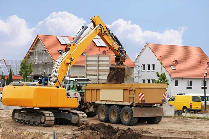 Étude de sol, décaissement, fouilles, tranchées et remblai